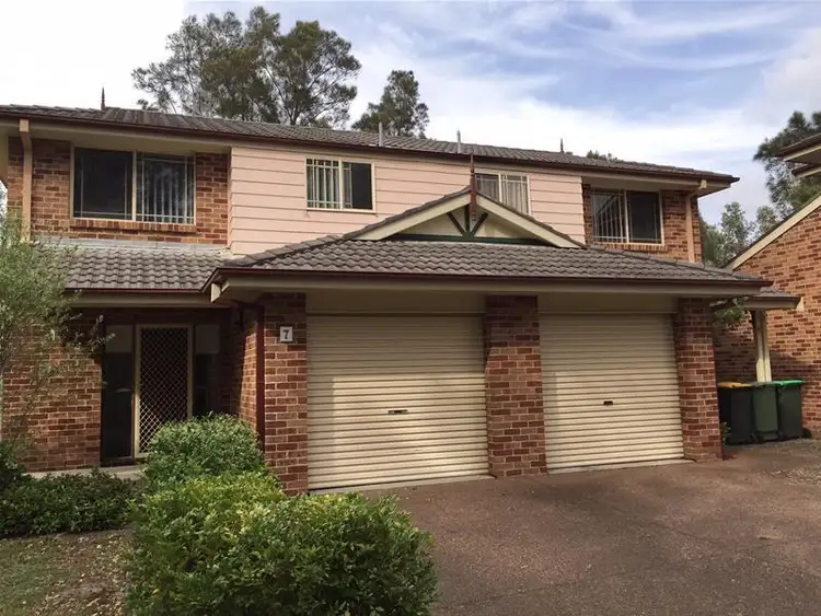 6/1 Derwent Crescent, Lakelands NSW 2282