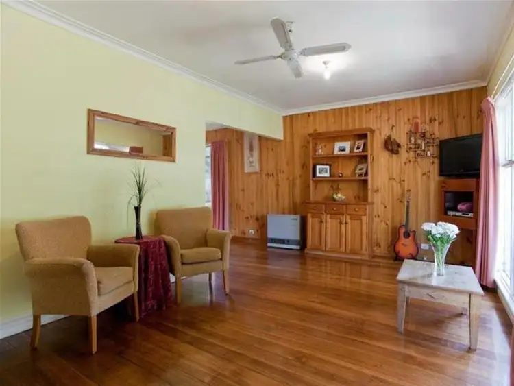 Fifth view of Homely house listing, 2 Flinders Street, Sunbury VIC 3429
