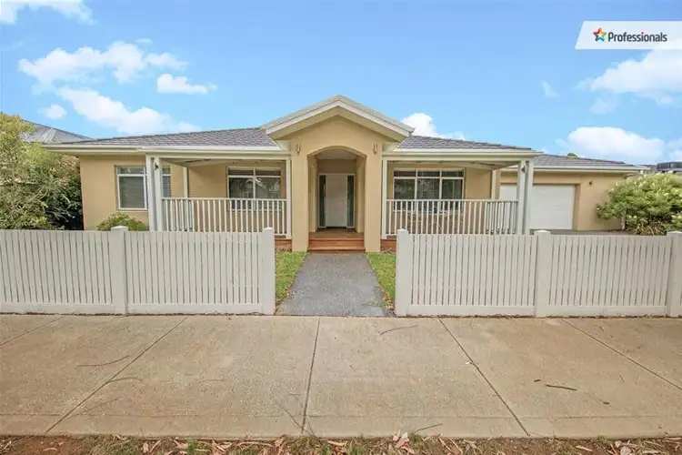 Second view of Homely house listing, 41 Castlemaine Drive, Eynesbury VIC 3338
