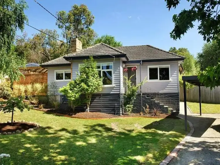 30 Clare Street, Croydon South VIC 3136