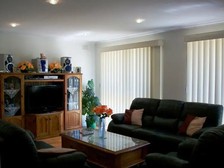 Fourth view of Homely house listing, 39 Pottenger Way, St Albans VIC 3021