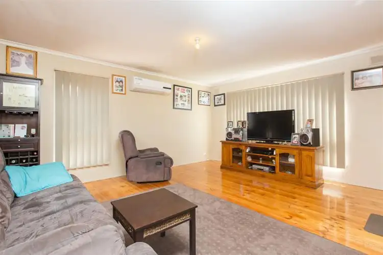 Fourth view of Homely house listing, 4 Caloola Court, Mildura VIC 3500