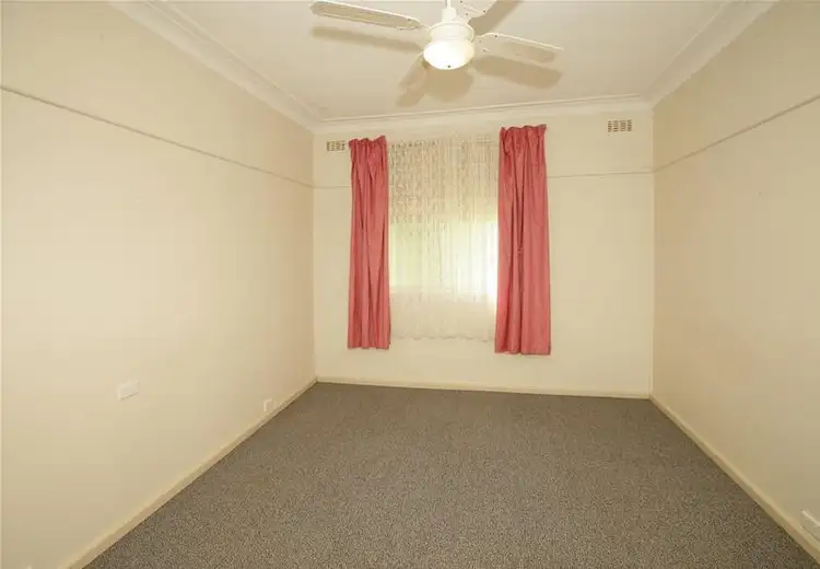 Fifth view of Homely house listing, 5 Macquarie Street, Wagga Wagga NSW 2650