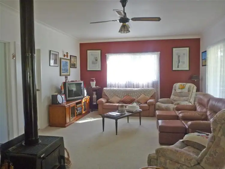 Second view of Homely house listing, 4 Burri Palm Way, Surfside NSW 2536