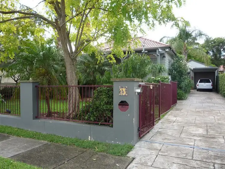 13 Orana Crescent, Adamstown Heights NSW 2289