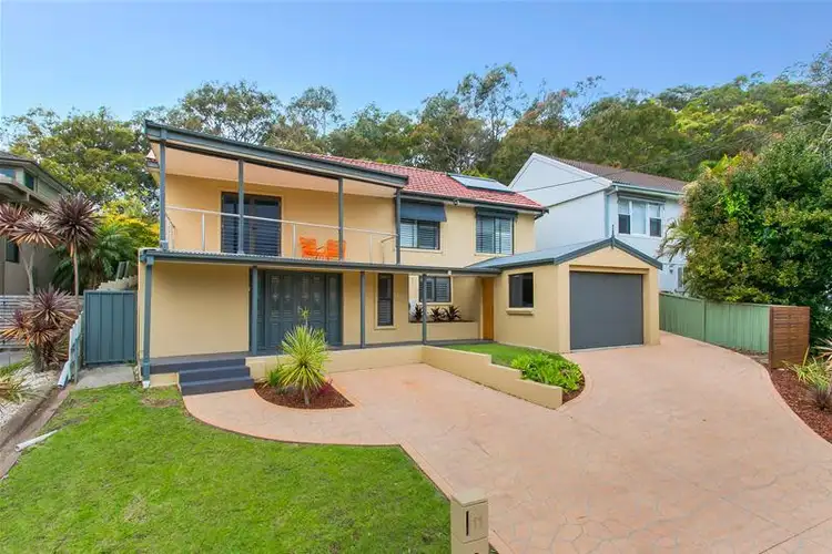11 Ashbury Street, Adamstown Heights NSW 2289