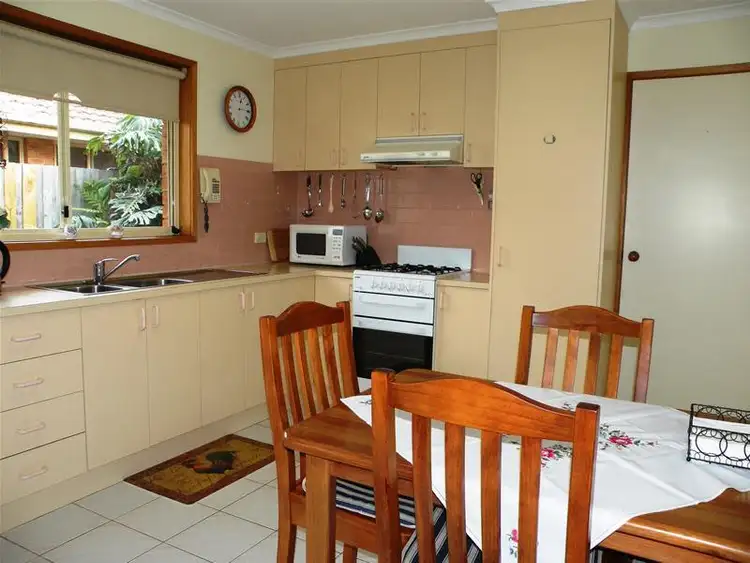 Fifth view of Homely house listing, 2/15 Bernard Court, Lara VIC 3212