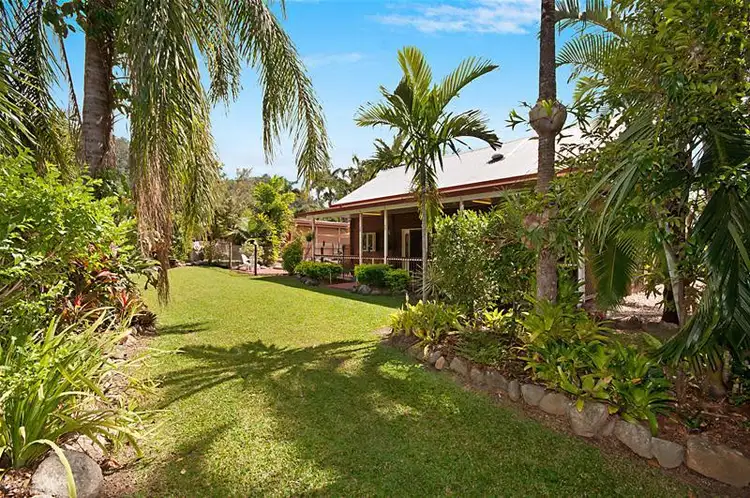 31 Ramsey Drive, Kanimbla QLD 4870