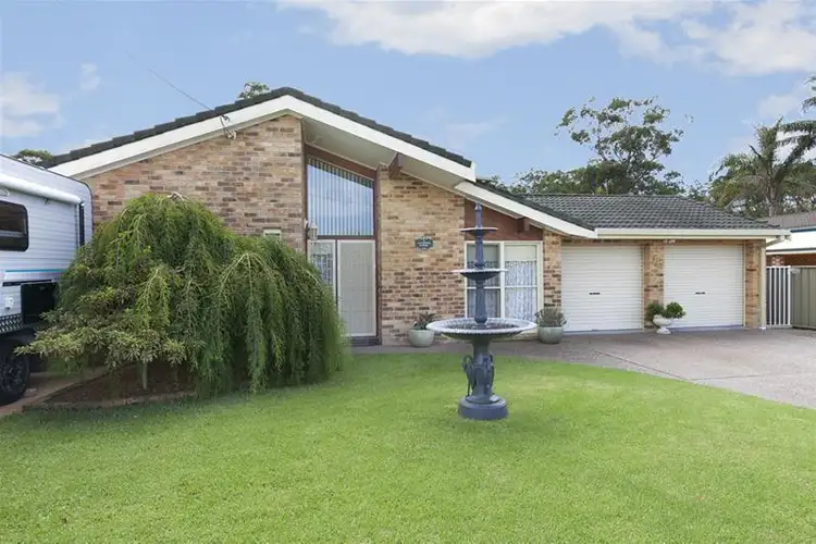 3 Lovegrove Street, Shoalhaven Heads NSW 2535