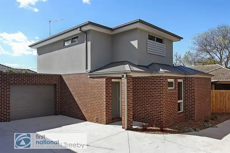 2/15 Kidgell Street, Lilydale VIC 3140