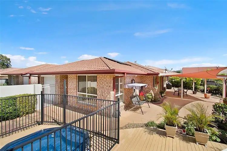 2/5 Natasha Court, Currumbin Waters QLD 4223