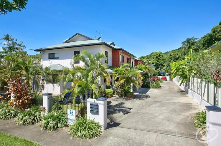 4/5 Le Grande Street, Freshwater QLD 4870