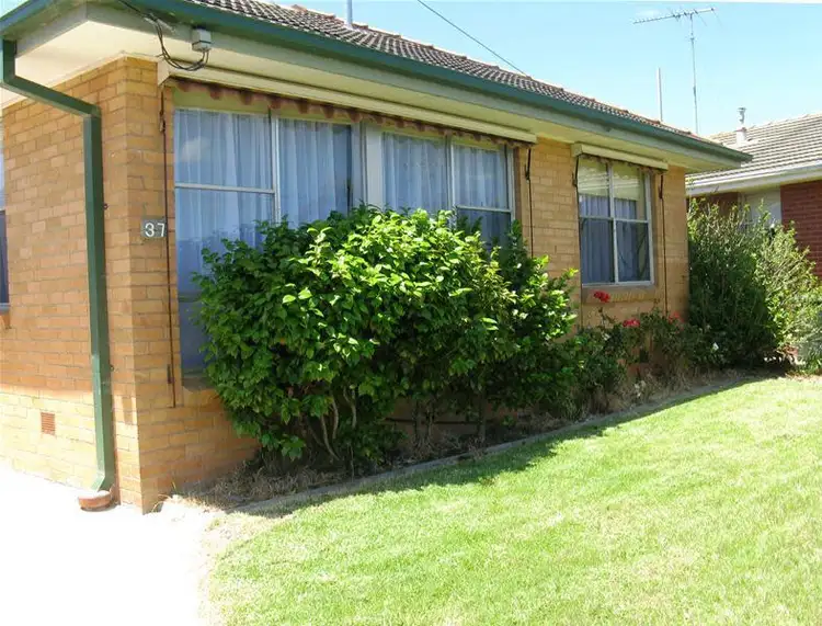 37 Mercury Crescent, Newcomb VIC 3219