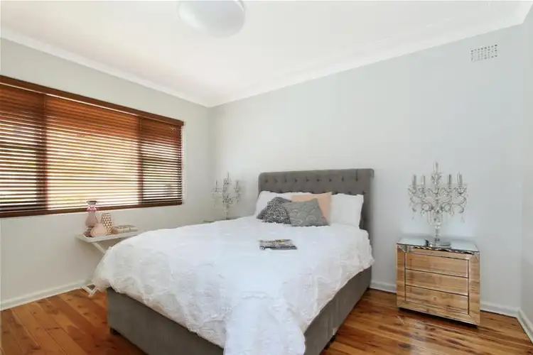 Fifth view of Homely house listing, 10 Beverley Avenue, Unanderra NSW 2526