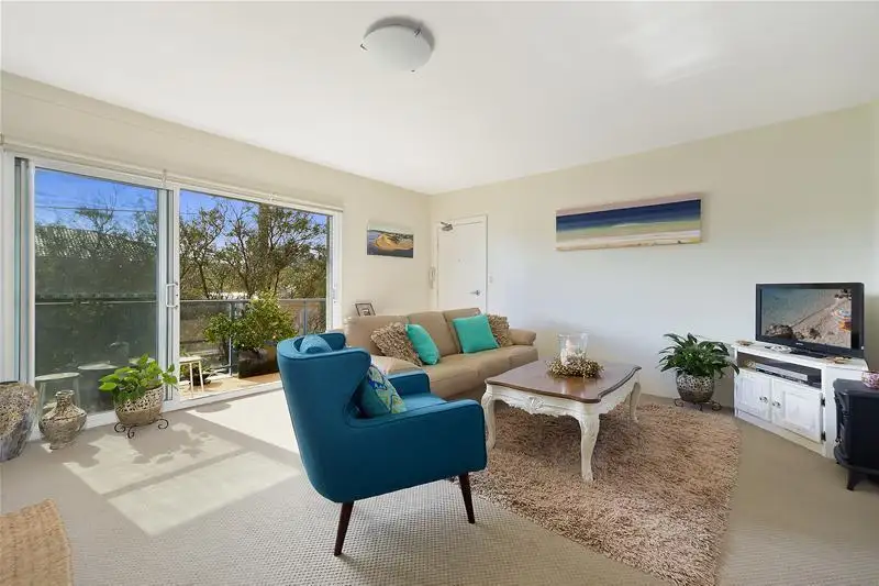 Main view of Homely unit listing, 4/29 Lagoon Street, Narrabeen NSW 2101