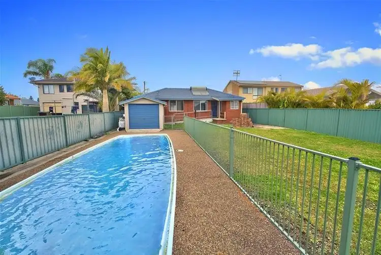 90 McLachlan Avenue, Shelly Beach NSW 2261