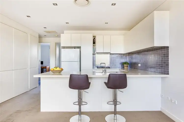Second view of Homely unit listing, 7/18 Hawkesbury Avenue, Dee Why NSW 2099