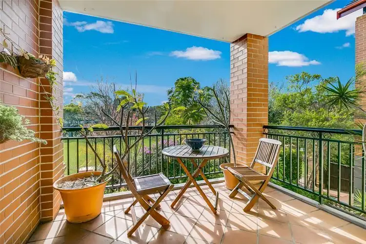 9/11 Williams Parade, Dulwich Hill NSW 2203