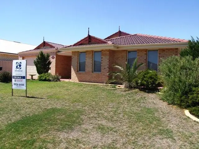 13 Shoreview Street, Wandina WA 6530