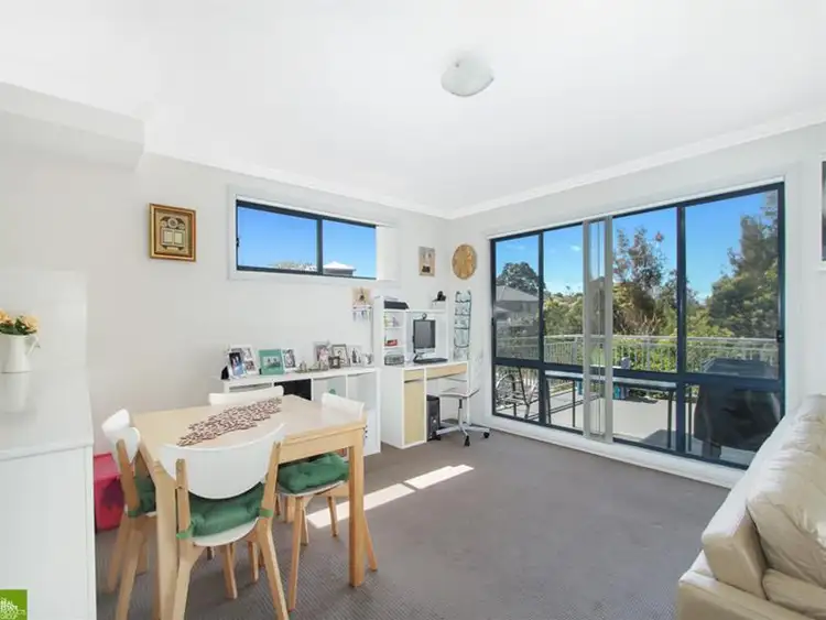 Fourth view of Homely townhouse listing, 1/15 Hingston Close, Lake Heights NSW 2502