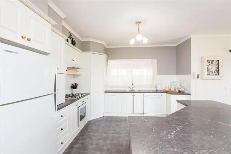 Fourth view of Homely house listing, 33 Herston Drive, Mildura VIC 3500