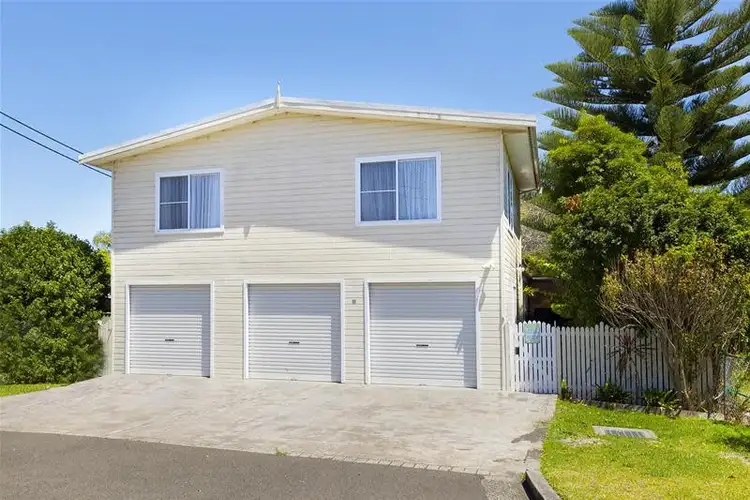 15 Jerry Bailey Road, Shoalhaven Heads NSW 2535