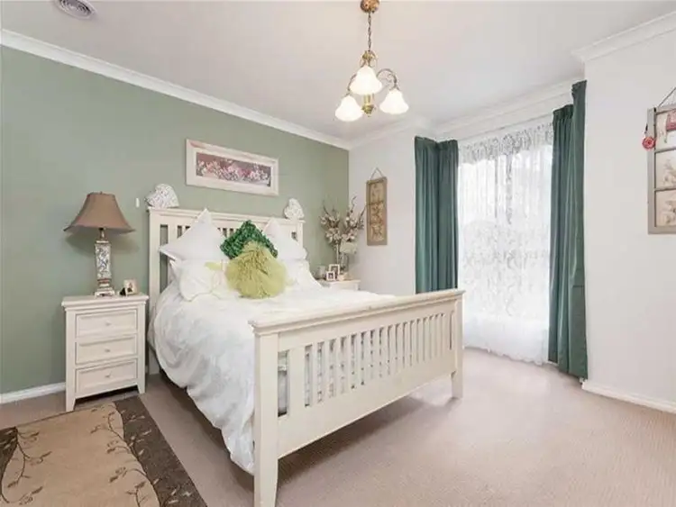 Seventh view of Homely house listing, 22 Sorbonne Drive, Sunbury VIC 3429