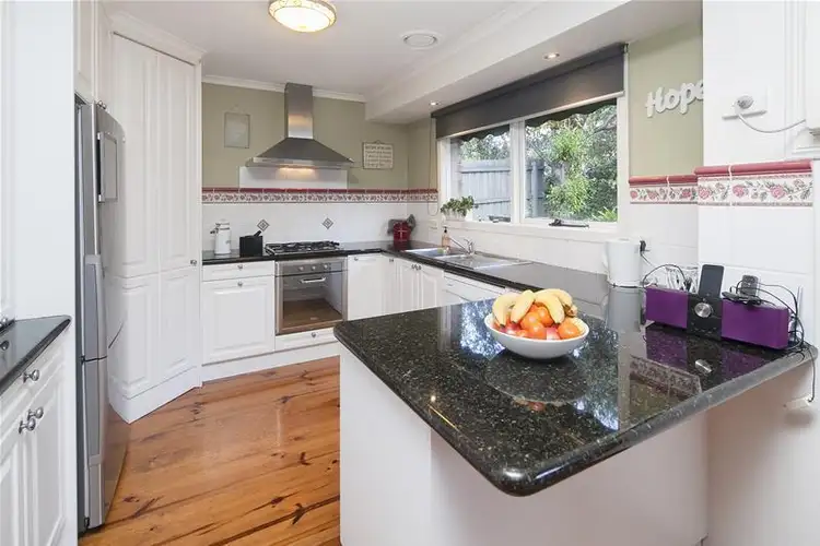 Seventh view of Homely house listing, 9 Pridham Court, Endeavour Hills VIC 3802