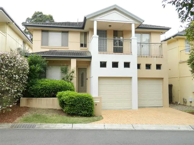4 Madison Avenue, Carlingford NSW 2118