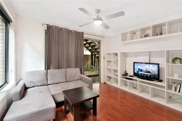 3/35 Breaker Street, Main Beach QLD 4217