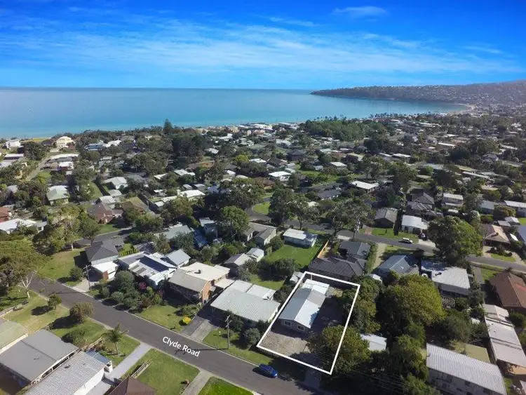 13 Clyde Road, Safety Beach VIC 3936