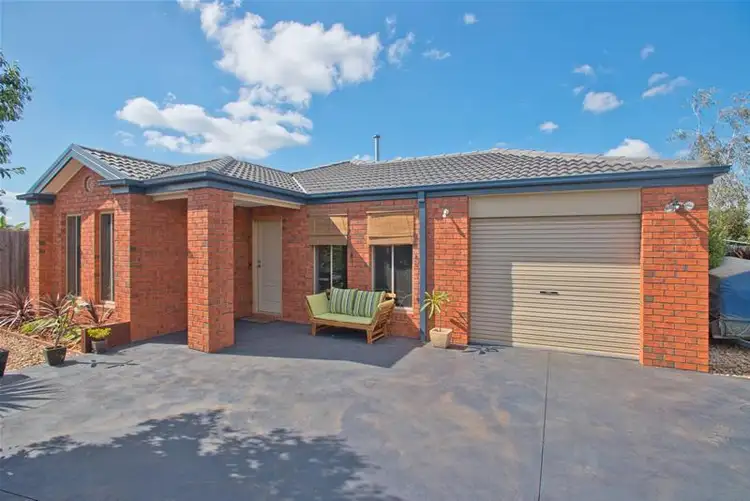 2/6 Conn Court, Bacchus Marsh VIC 3340