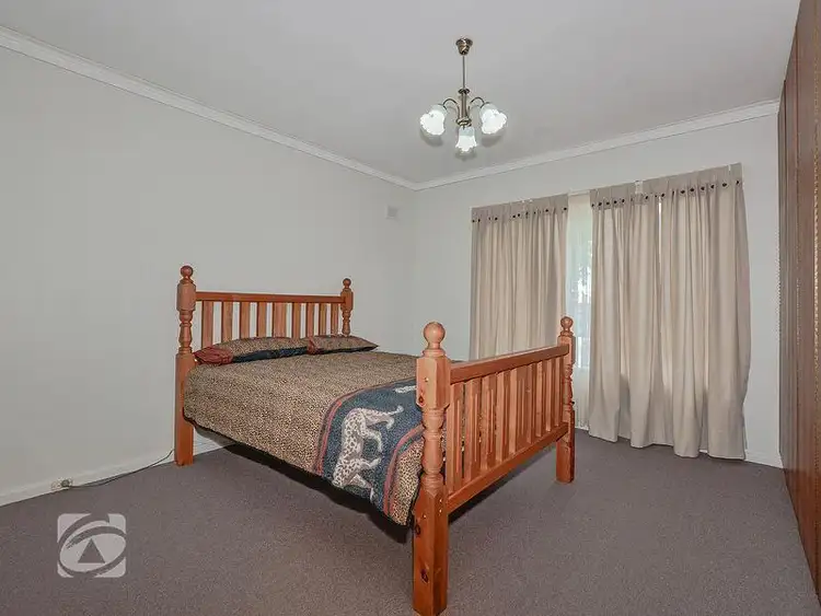 Fifth view of Homely house listing, 4 Silvermere Avenue, Paradise SA 5075