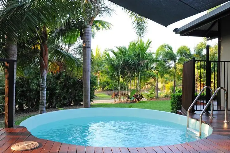 42 Holloway Drive, Sugarloaf QLD 4800