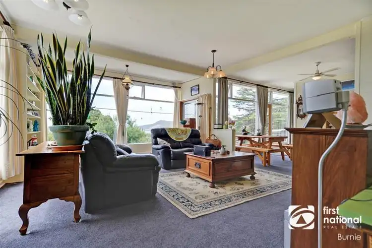 50 Wyatt Crescent, South Burnie TAS 7320