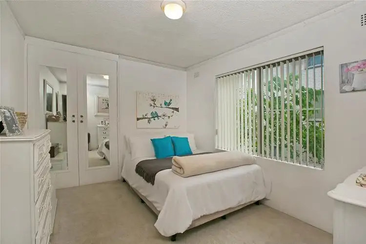 Fourth view of Homely unit listing, 4/35 Lismore Avenue, Dee Why NSW 2099