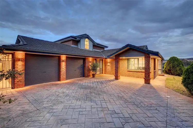 82 Kingfisher Circuit, Flagstaff Hill SA 5159
