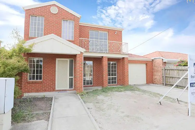 2/70 Carroll Street, Deer Park VIC 3023