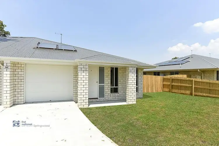 2/34B Pinelands Street, Loganlea QLD 4131