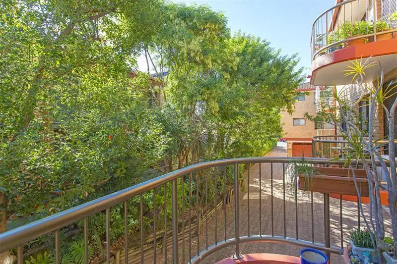 Main view of Homely apartment listing, 6/6 Lenneberg Street, Southport QLD 4215