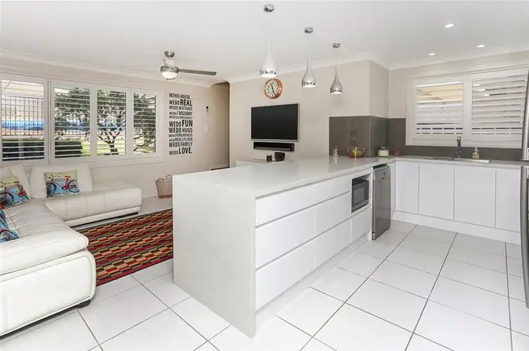 Second view of Homely house listing, 15 Heather Place, Singleton NSW 2330