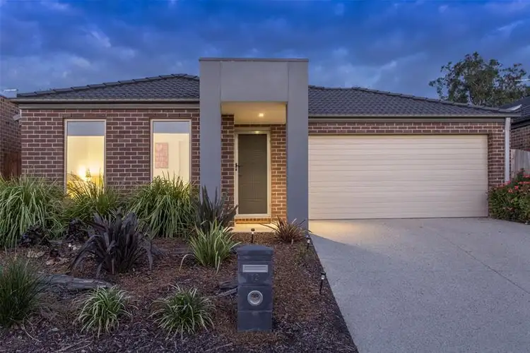 12 Marthas Walk, Mount Martha VIC 3934