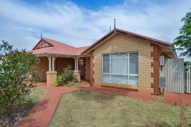 10B Paddington Drive, Hannans WA 6430