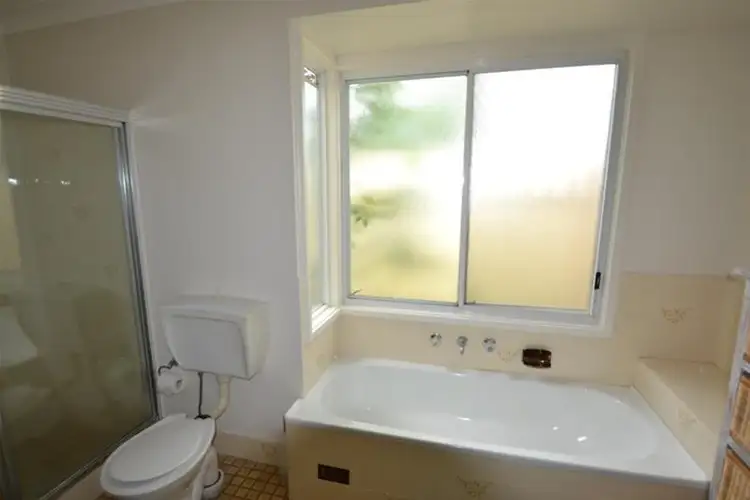 Fourth view of Homely villa listing, 9/9 Mountain View Place, Shoalhaven Heads NSW 2535