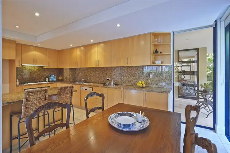 Fourth view of Homely apartment listing, 2/31 Manning Road, Double Bay NSW 2028