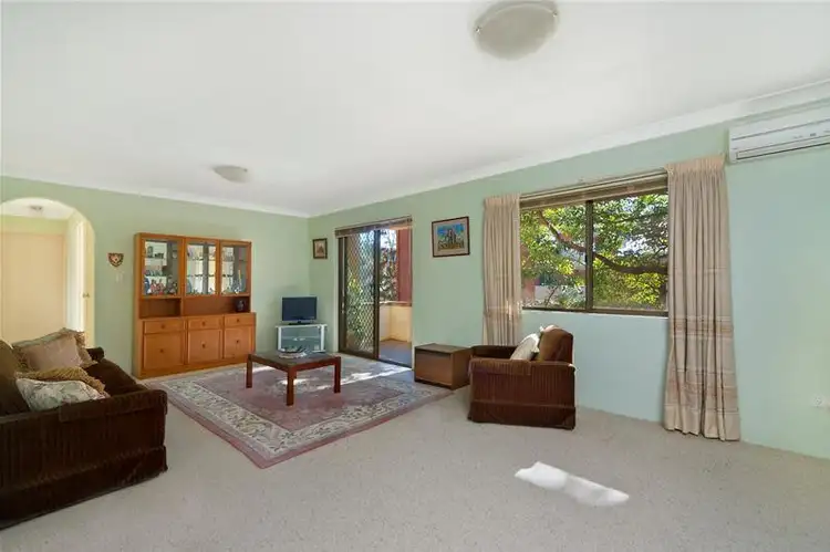 Second view of Homely unit listing, 1/2 Wheeler Parade, Dee Why NSW 2099