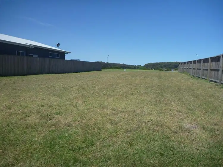 20 Bagarin Avenue, Tomakin NSW 2537