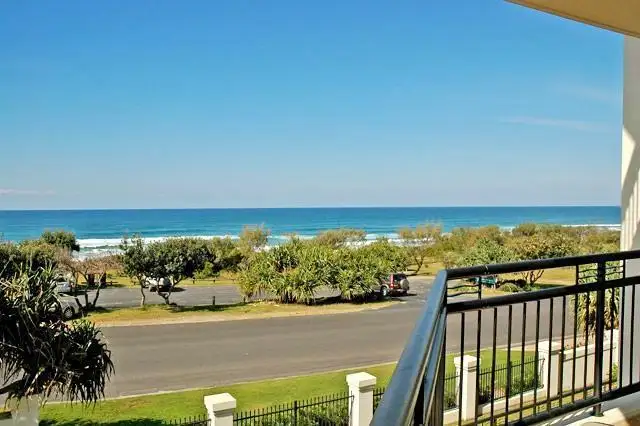 7/20 Pacific Parade, Yamba NSW 2464