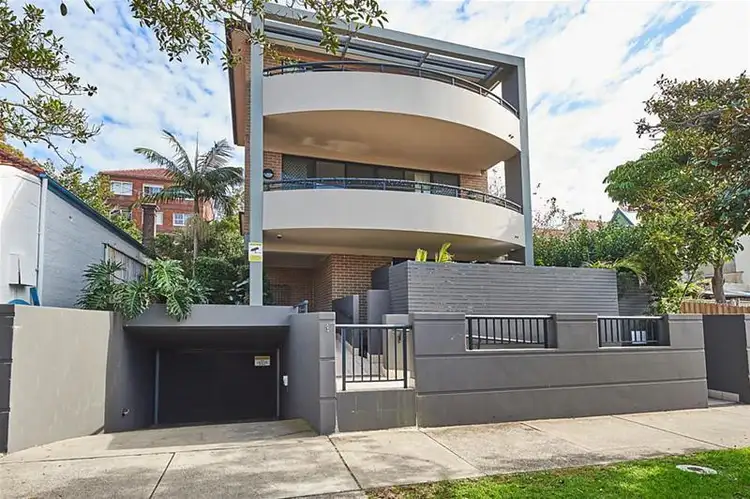 Fifth view of Homely apartment listing, 5/1 Bennett Street, Bondi NSW 2026