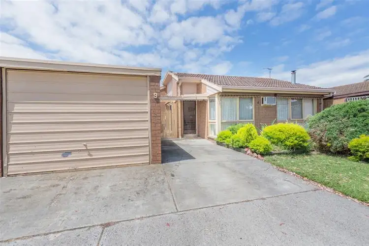 9 baxter crt, Chelsea VIC 3196